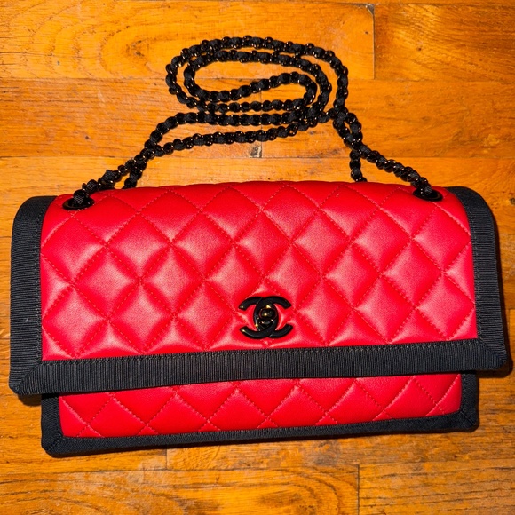 CHANEL 2016-1018 grosgrain leather crossbody with original card - Picture 1 of 12